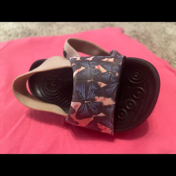 ‼️SHIPS FREE‼️Nike Kawa Slides Butterfly Size 5C - Picture 7 of 8